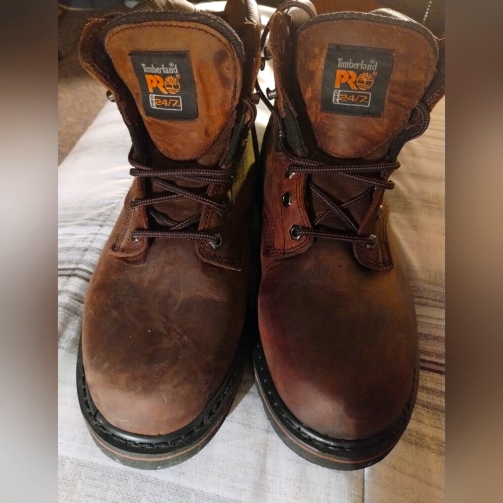 Timberland PRO Men's 6" Pit Boss Soft Toe Work Boots